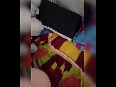 ❤️ Mano kambariokė lieka namuose viena, nes jos vyras atostogauja, o aš pasinaudoju proga ją išdulkinti ir užpildyti jos užpakalį pienu Šlapi prie mūsų lt.8kpornvids.ru ❌❤